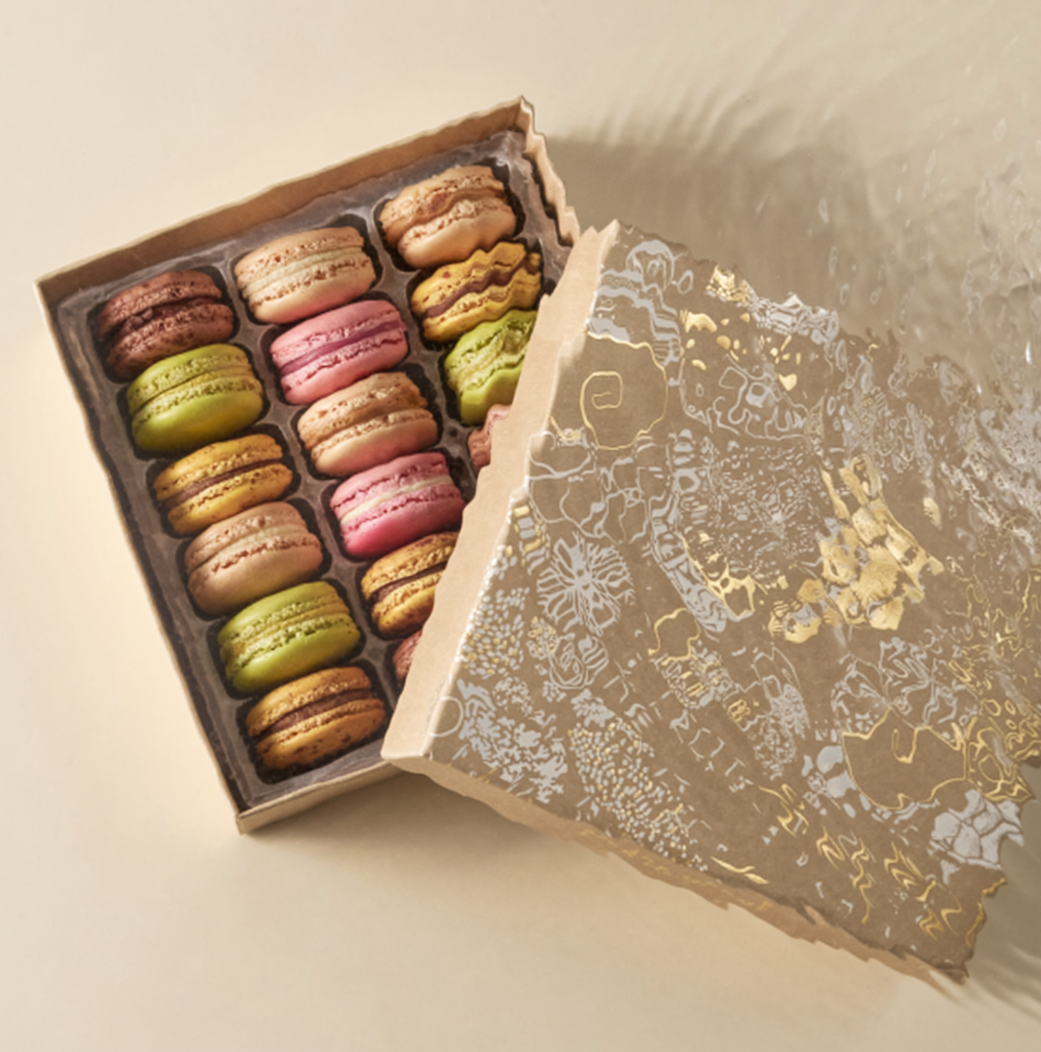 Schachtel mit 18 Macarons